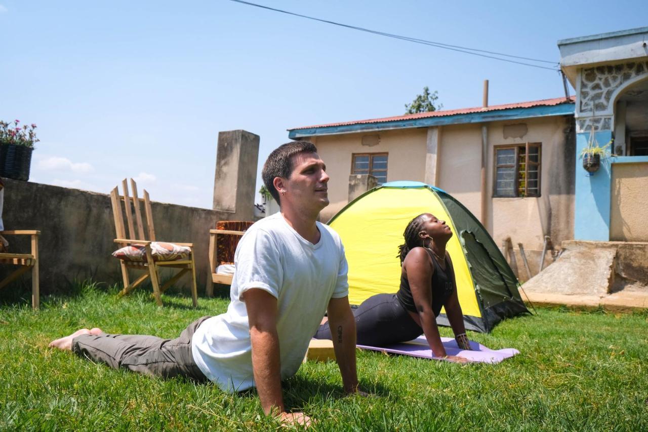 Emmy'S Backpackers Hostel Iringa Exterior foto