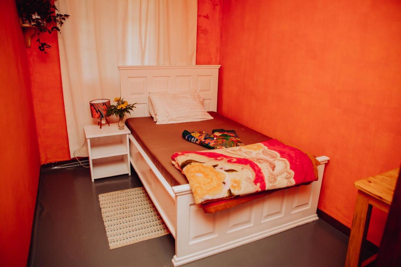Emmy'S Backpackers Hostel Iringa Exterior foto